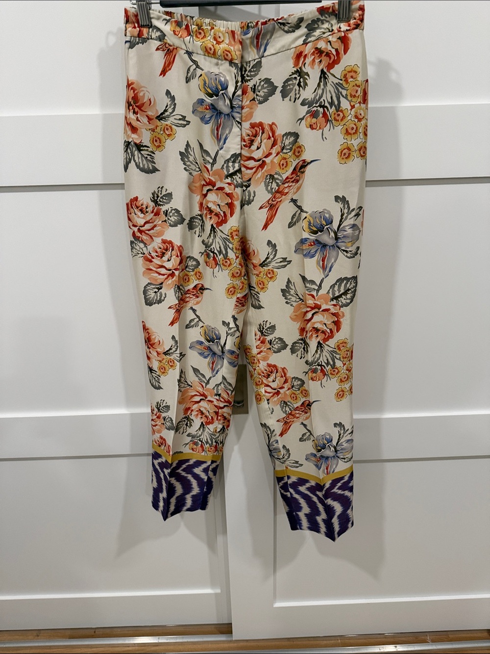 Zara Cream Floral Ankle Pants with Navy Trim